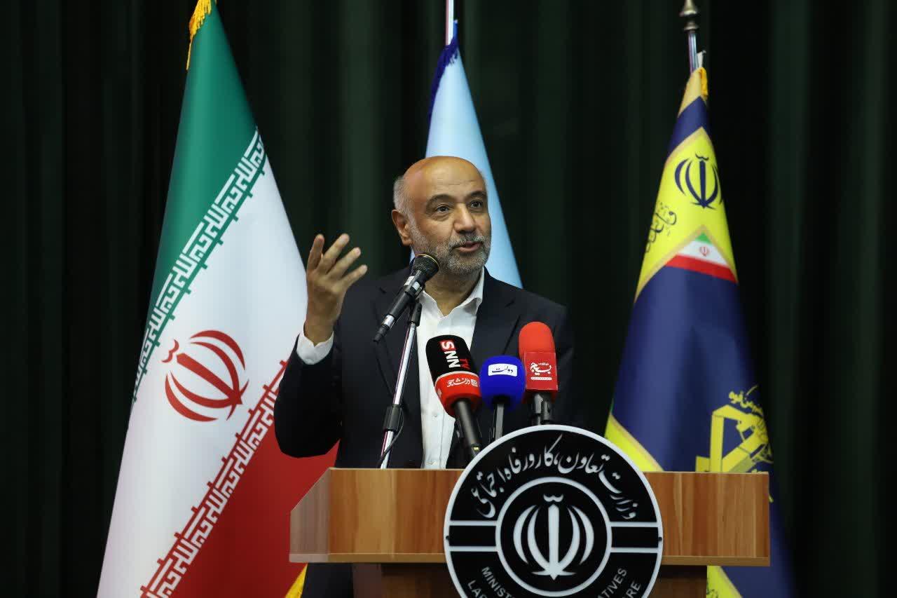 جهانی عاری از ظلم و ستم، آرمان امروز جمهوری اسلامی، دفاع مقدس و جنگ تحمیلی ۱۲ روزه است