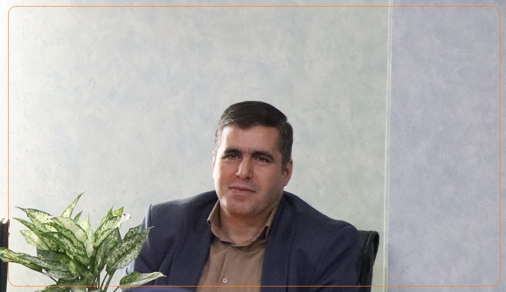 حسین باقری زرین‌قبایی نماینده هیأت امنای سازمان تامین اجتماعی و صندوقهای تابعه در روند انتقال صندوق فولاد به صندوق کشوری شد